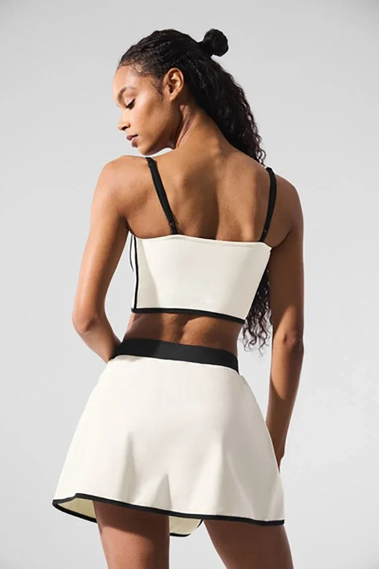 Yoga Jumpsuit Women with Contrasting Colors Chest Cushion for Anti Glare Leggings for Sports and Fitness Training Tennis Skirt