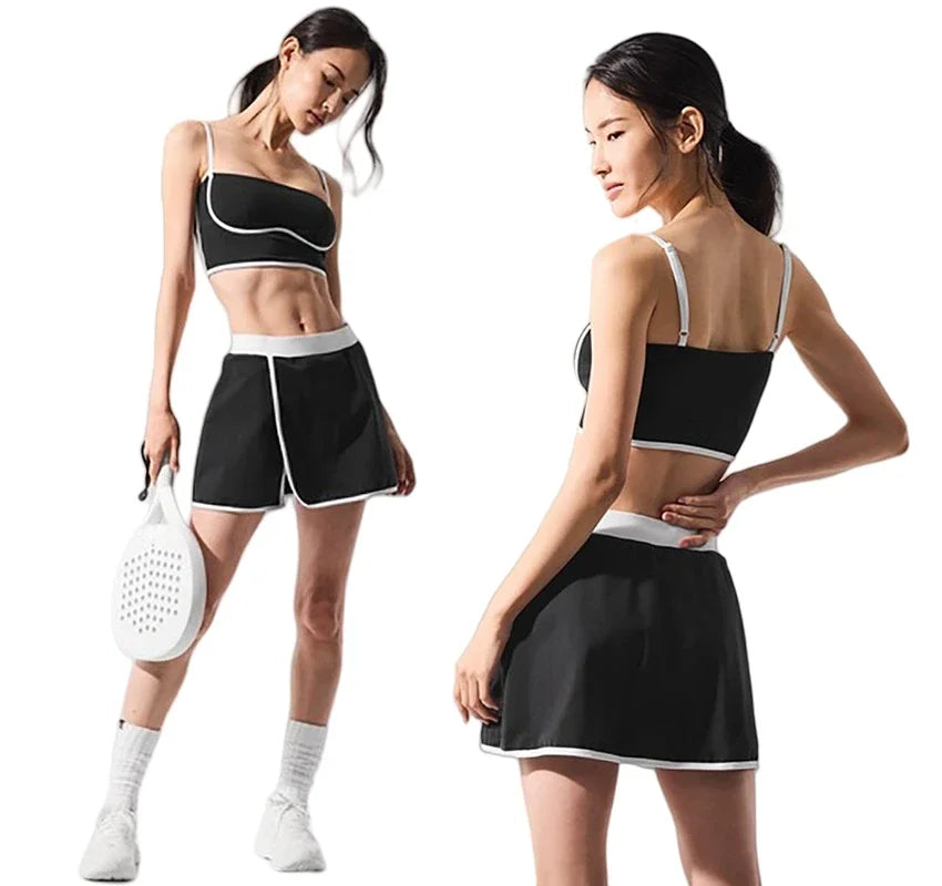 Yoga Jumpsuit Women with Contrasting Colors Chest Cushion for Anti Glare Leggings for Sports and Fitness Training Tennis Skirt