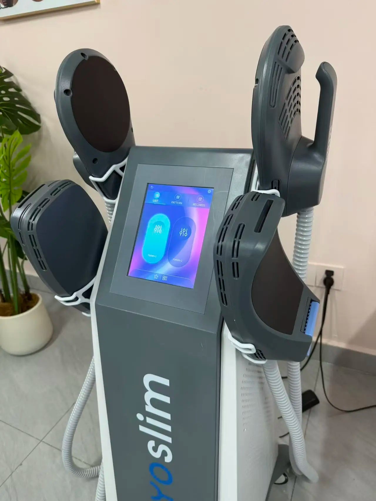 Professional 6500W NEO Radiofrequency Instrument Body Sculpting and Slimming Muscle Stimulation and Body Shaping Machine