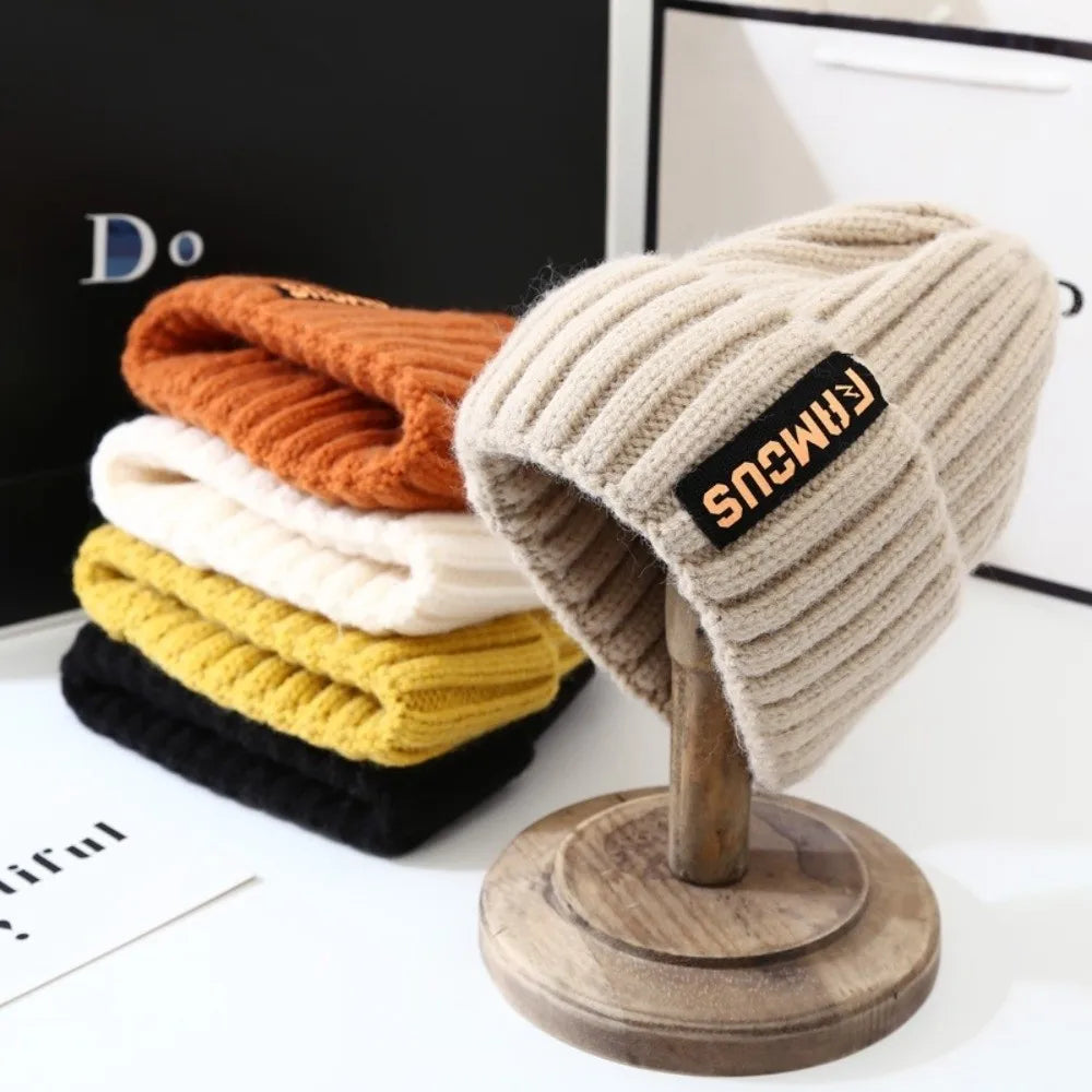 New Long Label Knit Beanie Solid Color Sun Protection Winter Hat Crochet Design Soft Warm Cap Winter Season