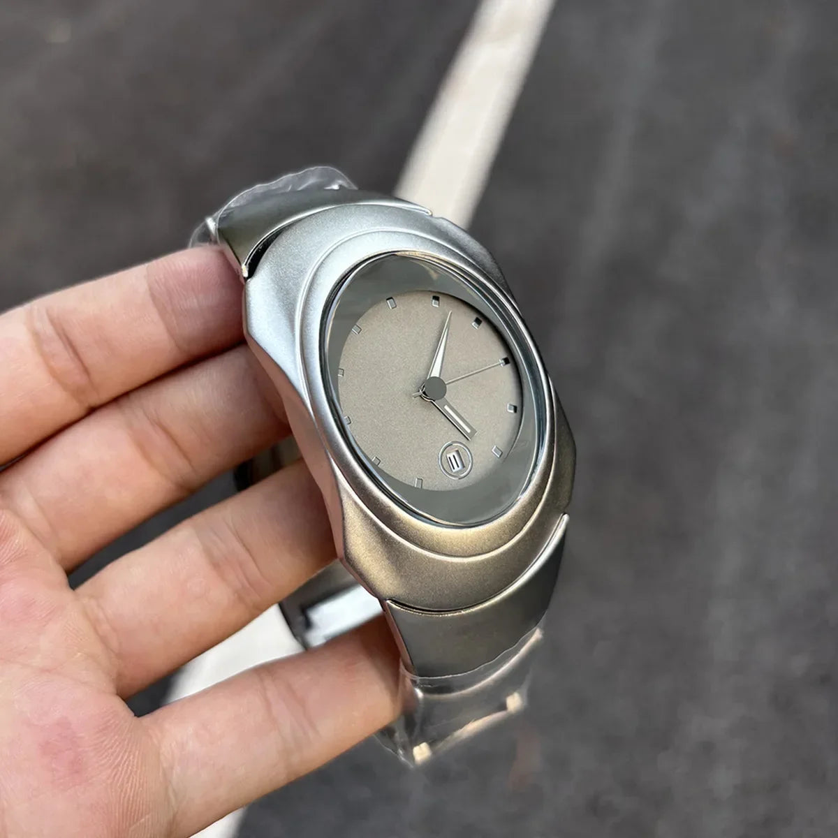 Fashion Creative Y2k Original Quartz Watch Ins Style Niche Design Luminous Calendar Waterproof Men Watch Relojes Para Hombres