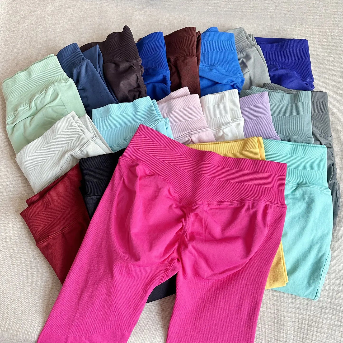 Seamless Sporty Leggings High Elastic Yoga Leggings Fitness Pants Butt Lifting Tights Tummy Control Squat Proof Workout Tights