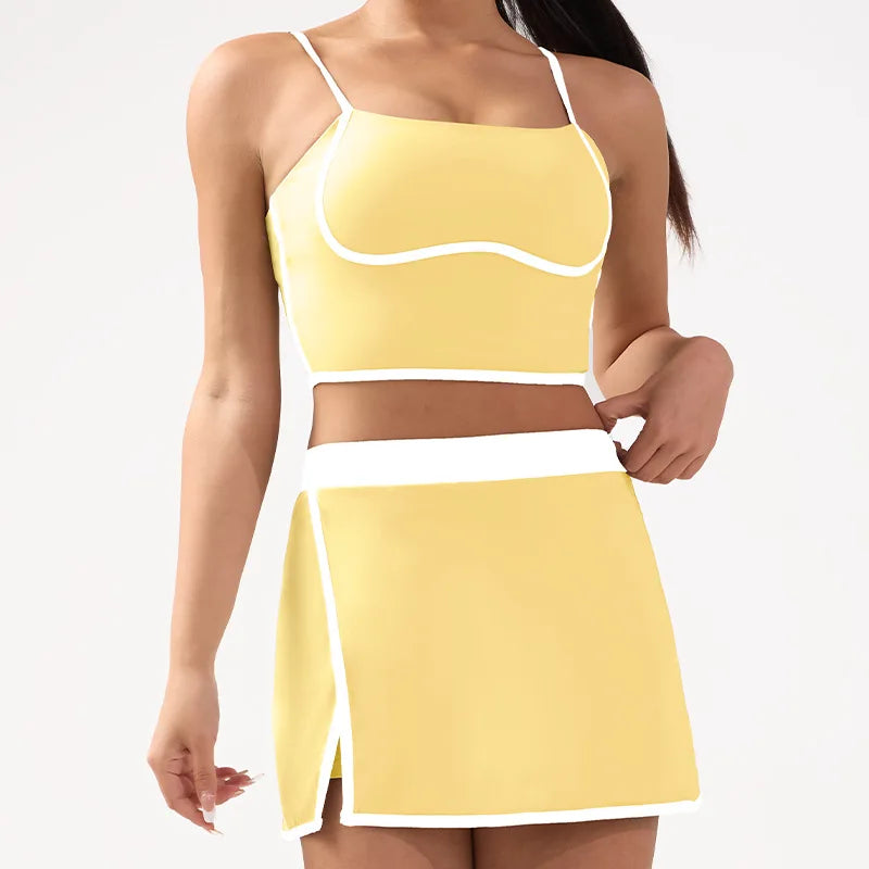 Yoga Jumpsuit Women with Contrasting Colors Chest Cushion for Anti Glare Leggings for Sports and Fitness Training Tennis Skirt